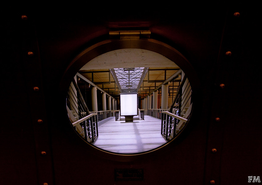 François Paire :  No Ad Billboard - Installation, 2009 (Station Arts et Métiers - ligne 11)