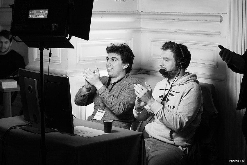 Torlk ‏& Maverick, commentateurs de la finale ArmaCup Hearthstone