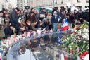 Place de la République : Hommage aux victimes des attentats du 13 novembre 2015