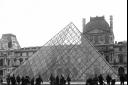 Je suis en terrasse (Au Louvre)